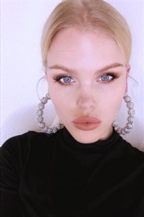Sezza, 23, Karlstad, Svenska Porn star experience - With filming